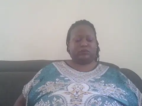 fat_ebonyqueen 即時 XXX 聊天