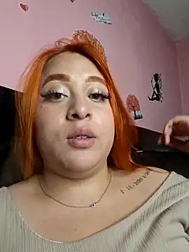 venuscopper Adlı Modelin Canlı XXX Sohbeti