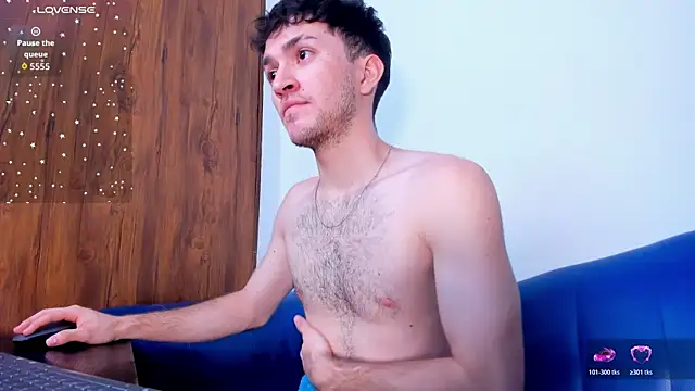 kavencastro Adlı Modelin Web Kamerası Şovu