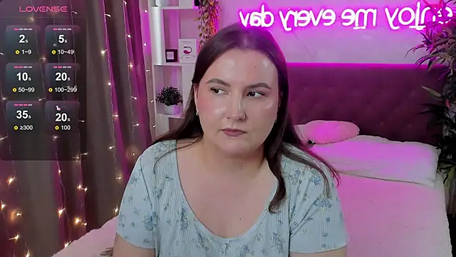 Chatroom XXX en direct de FeralPeach