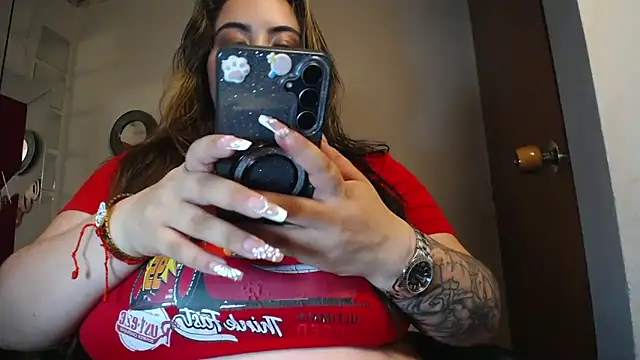 Penelope_Tits élő XXX-chatje