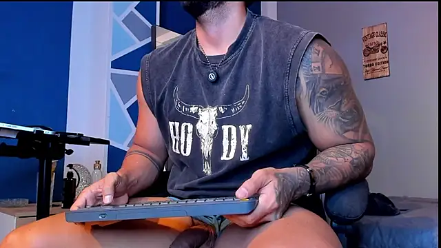 alex_oficial Adlı Modelin Canlı XXX Sohbeti