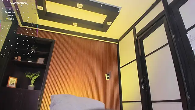 SamaraAnders_ Adlı Modelin Canlı XXX Sohbeti