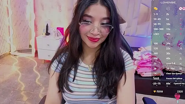 MARIANA_TAY1 Adlı Modelin Canlı XXX Sohbeti