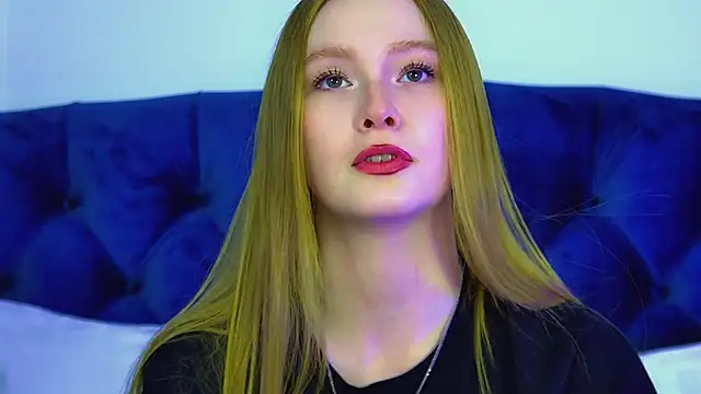 AgataFoxley Live XXX Chat