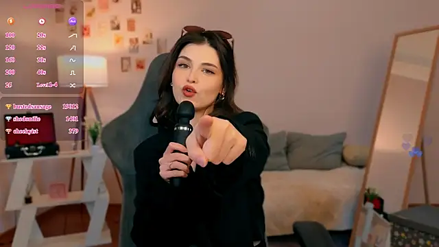 Chatroom XXX en direct de rebbekkakowalski