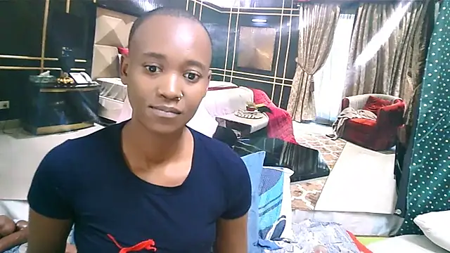 EbonyOlive69 – Live XXX-chat