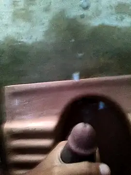 skasiffff Show in webcam
