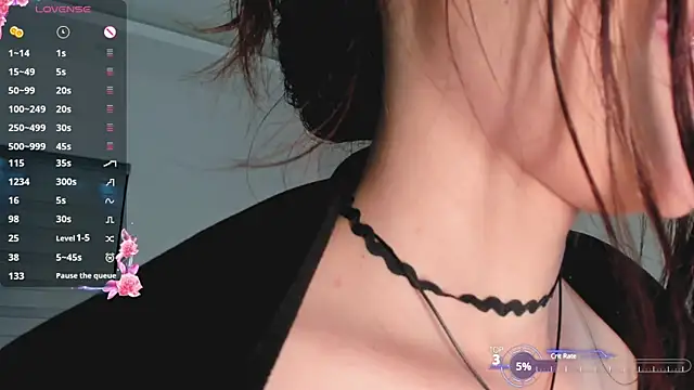 Chat +18 de Aoki_sweet ao vivo