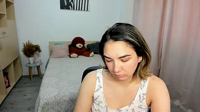 AlexaJuly Chat XXX in diretta