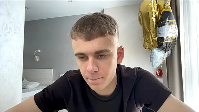 Chatroom XXX en direct de SoloFury