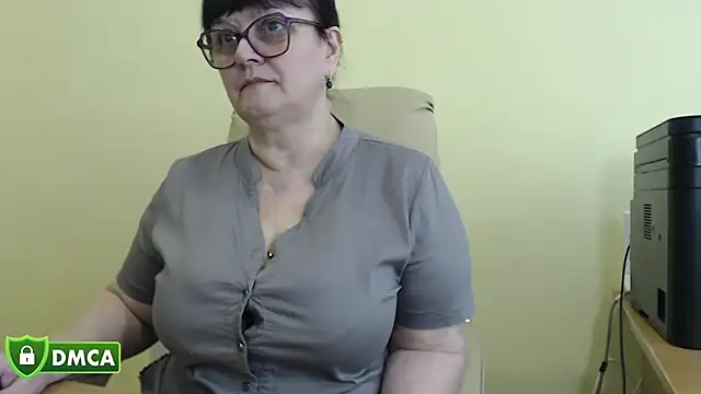 Chat +18 de BrandiOhNight ao vivo