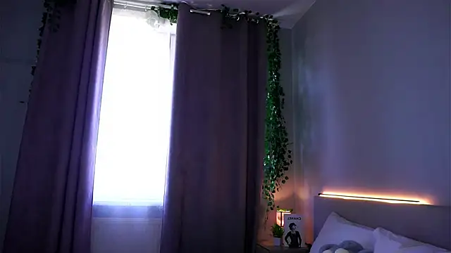 MirnaTellado Adlı Modelin Canlı XXX Sohbeti