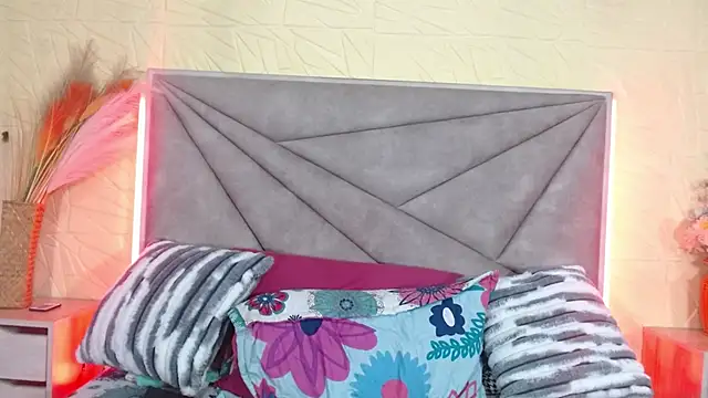 Chat +18 de Esmeralda_oikos ao vivo