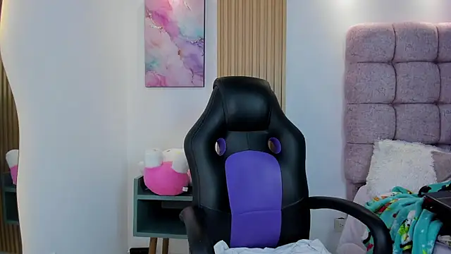 1Sloppy_Fox4 Live XXX Chat