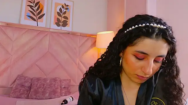 DemiJones_'s Live XXX Chat