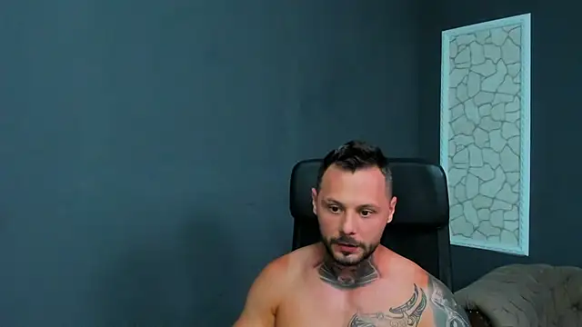 BrianHunts Live XXX-chat