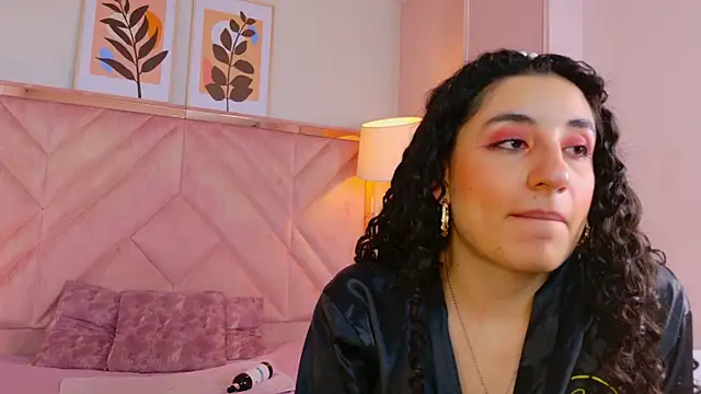 DemiJones_ Chat XXX in diretta