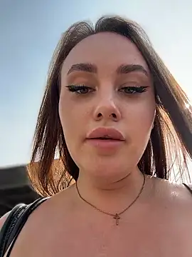 KiraSunshine Chat XXX live