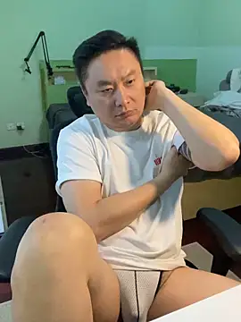 mrcake666 Live XXX-chat