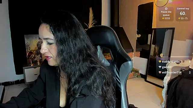 Vicky_Angeel's Live XXX Chat