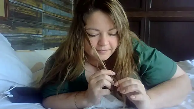 cute__cherry Adlı Modelin Canlı XXX Sohbeti