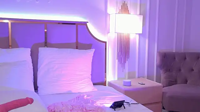 XXX chat uživo modela CindyMil