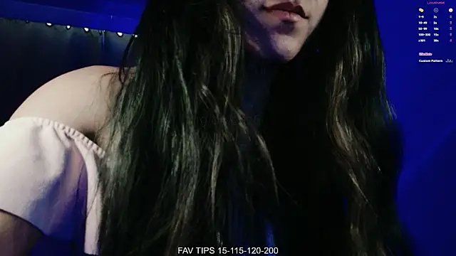 Chat XXX en directo de Nalan__