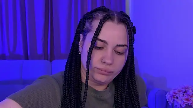 AdrianaToress' Live XXX Chat