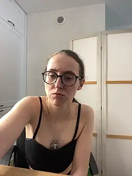 MartiniiSelenna Chat XXX live