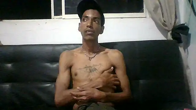 AlbertBigCock Adlı Modelin Canlı XXX Sohbeti