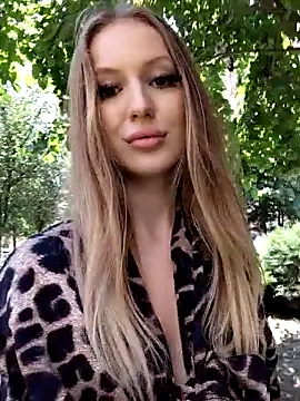 caressyourself – Live XXX-chat