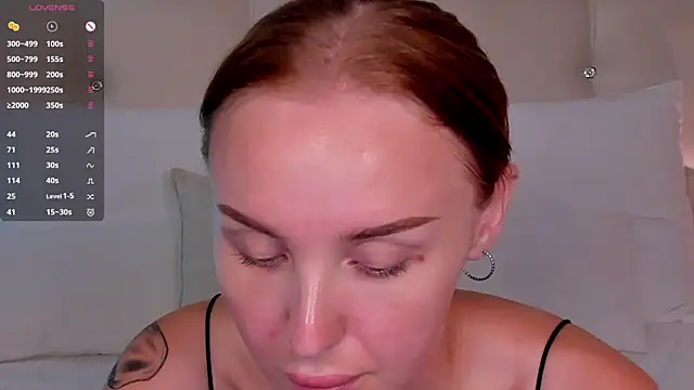 Chat +18 de LianaFord ao vivo
