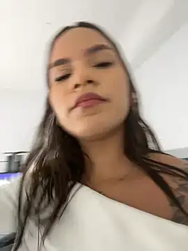 Živý XXX chat amara_wet04