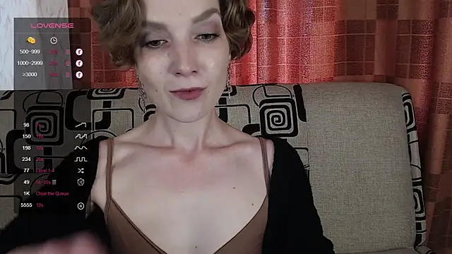 TinaWince 现场XXX聊天