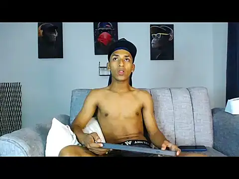 XXX chat uživo modela jack_vega1