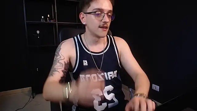 FelixStarkk Live XXX-chat