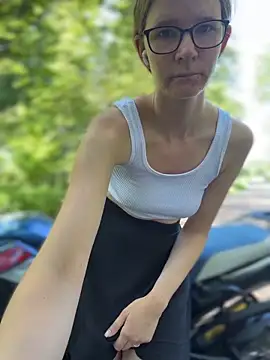 Czat XXX na żywo – Bikergirl_97