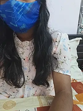 Živý XXX chat Tamil-Ayanika