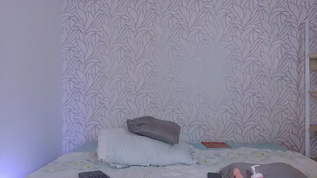 Chat +18 de peach_babe ao vivo