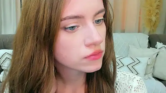 Erica_Kiss 现场XXX聊天