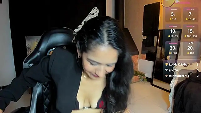 Vicky_Angeel élő XXX-chatje
