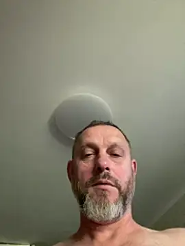 צ'אט XXX בשידור חי של Frosl