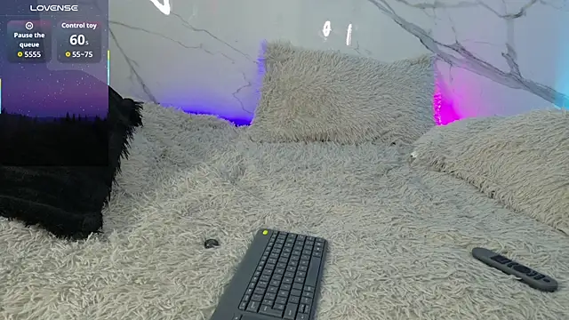 Saimonvela Chat XXX in diretta