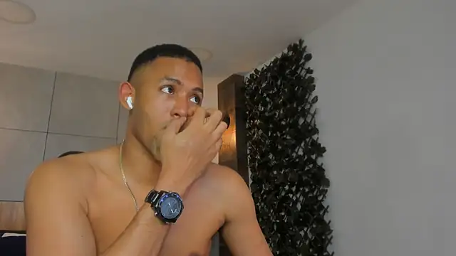 B_Wild Live XXX-chat