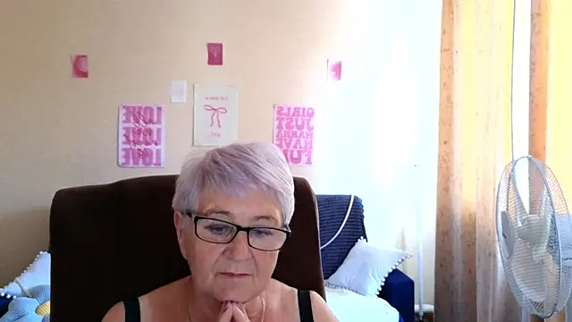 Czat XXX na żywo – Sandra_Snowflake