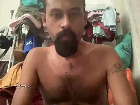Arushridelong's Live XXX Chat