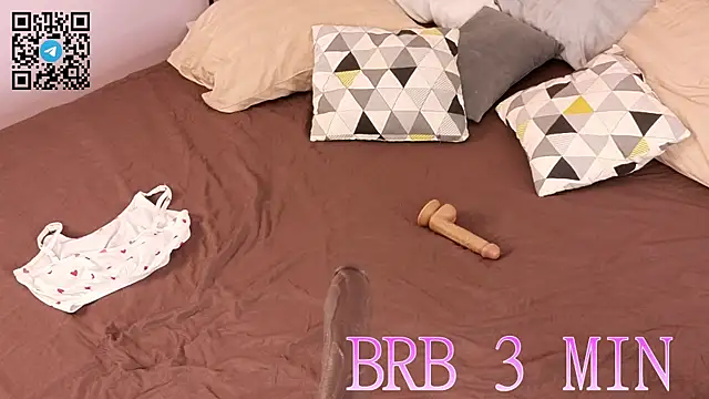 Mira_Berto – Naživo XXX chat