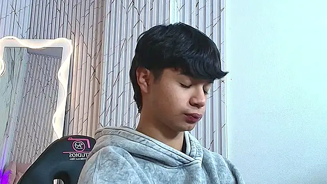 Chat XXX ao vivo de Spark_tay