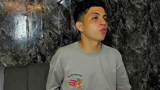 cameron_lux77 Chat XXX live